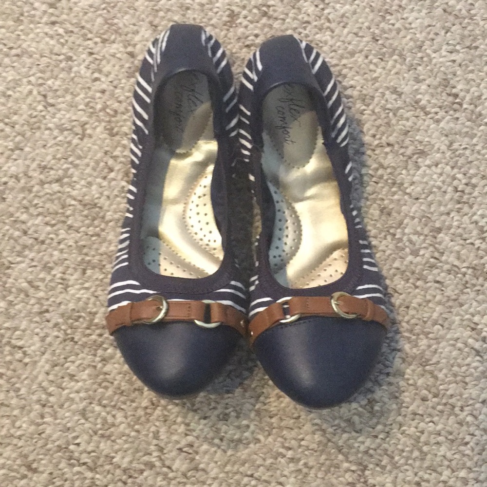 Navy Striped Flats